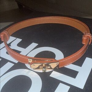 Elegant Tan Leather Belt